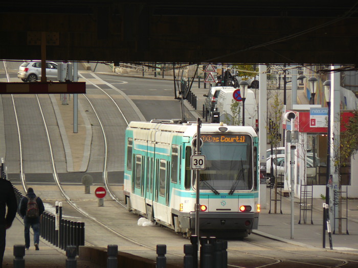 Rame Tramway Français Standard de la ligne T1 d'Ile-de-France