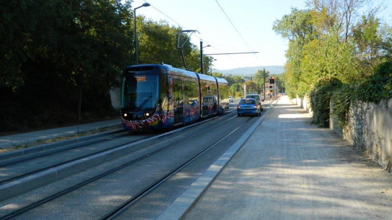 Tramway d'Aubagne à la Californie