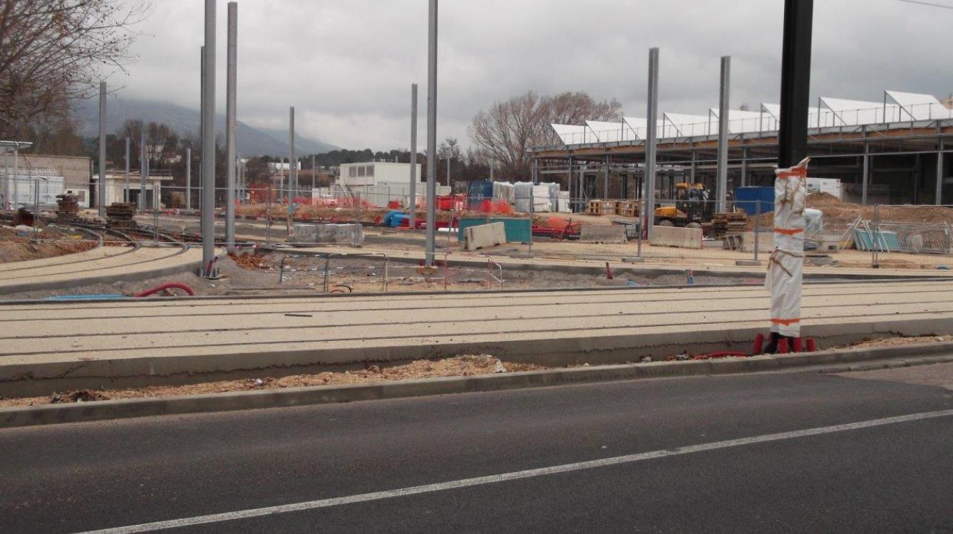 Tramway d'Aubagne - Entrée du centre de maintenance du Charrel