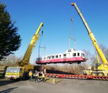 Levage de l’X 3866 à Gauchy avant son départ pour la Normandie (Photo Philippe Dupont – CFTV)