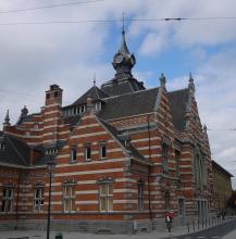 Façade la gare de Schaerbeek (Belgique)