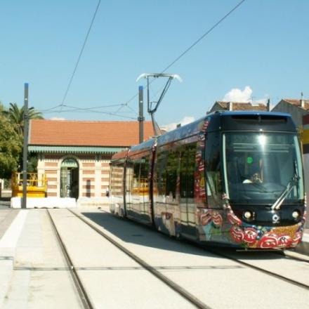 Tramway d'Aubagne station gare