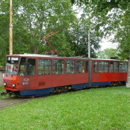 Tramway Tatra : Kalenigdanski park