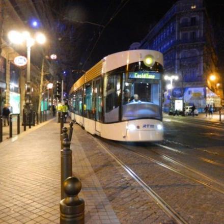 15 mars 2015, Marseille, premiers essais du T3, la rame sur la canetière